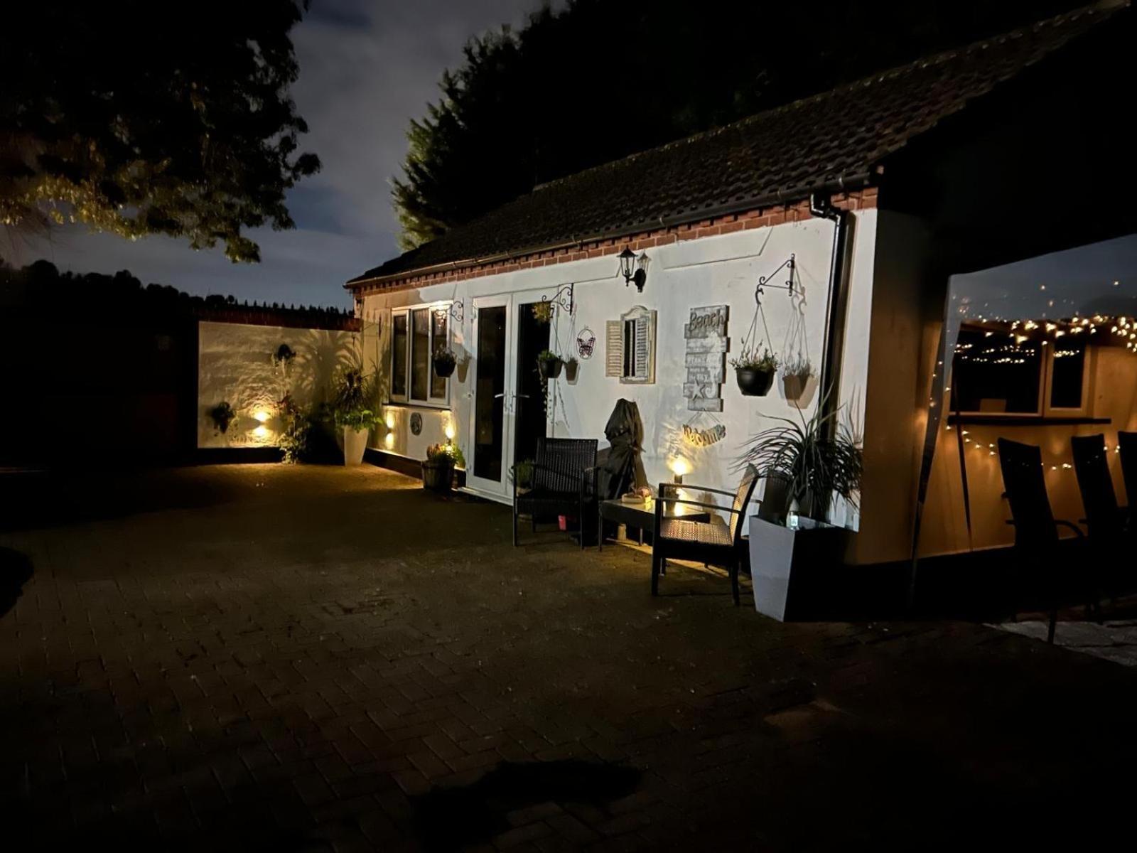 Shropshire Guestroom Seisdon Exterior photo