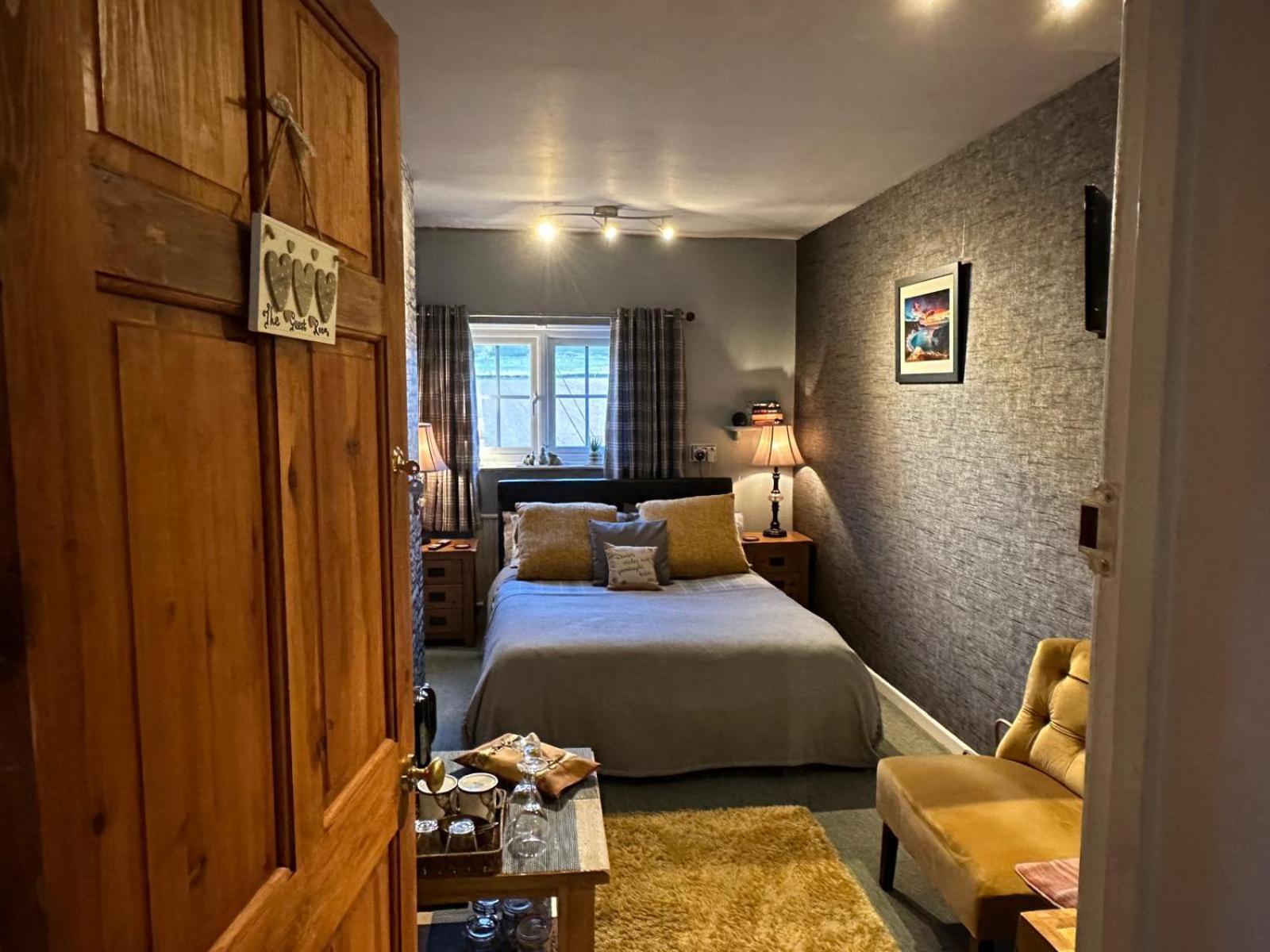 Shropshire Guestroom Seisdon Exterior photo
